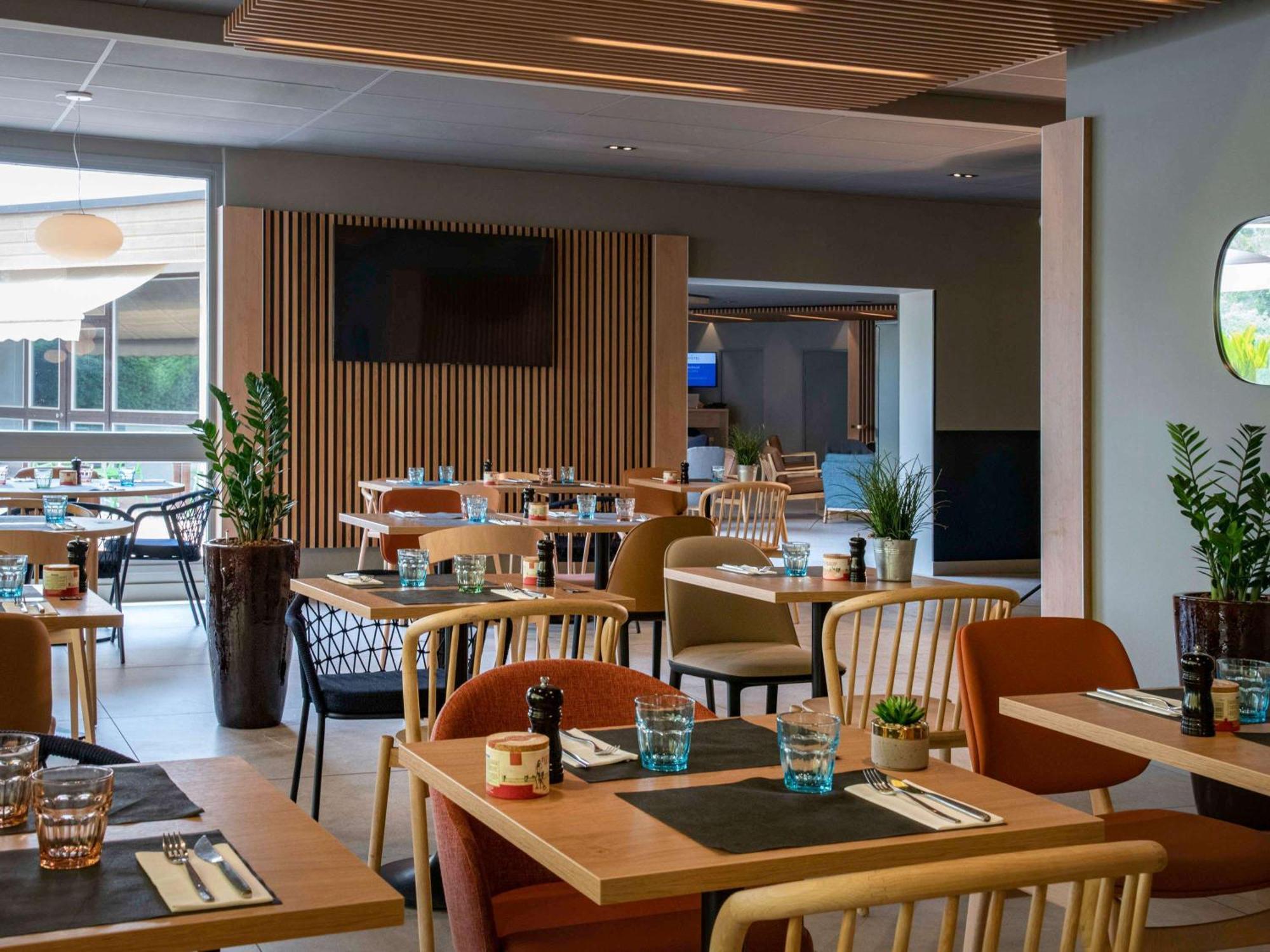 Novotel Antibes Sophia Antipolis Valbonne Exterior photo